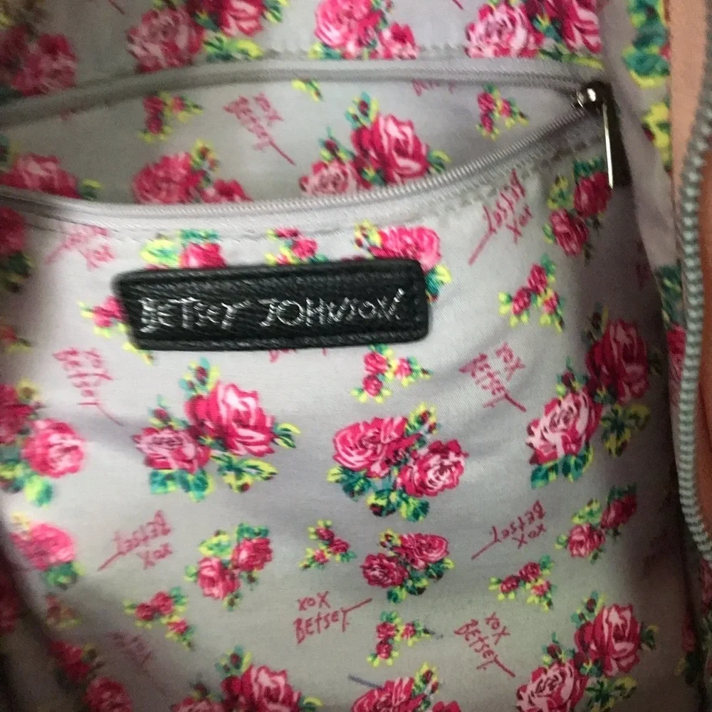 💋Betsy Johnson Pink Bow Backpack‼️FINAL SALE - Picture 8 of 10